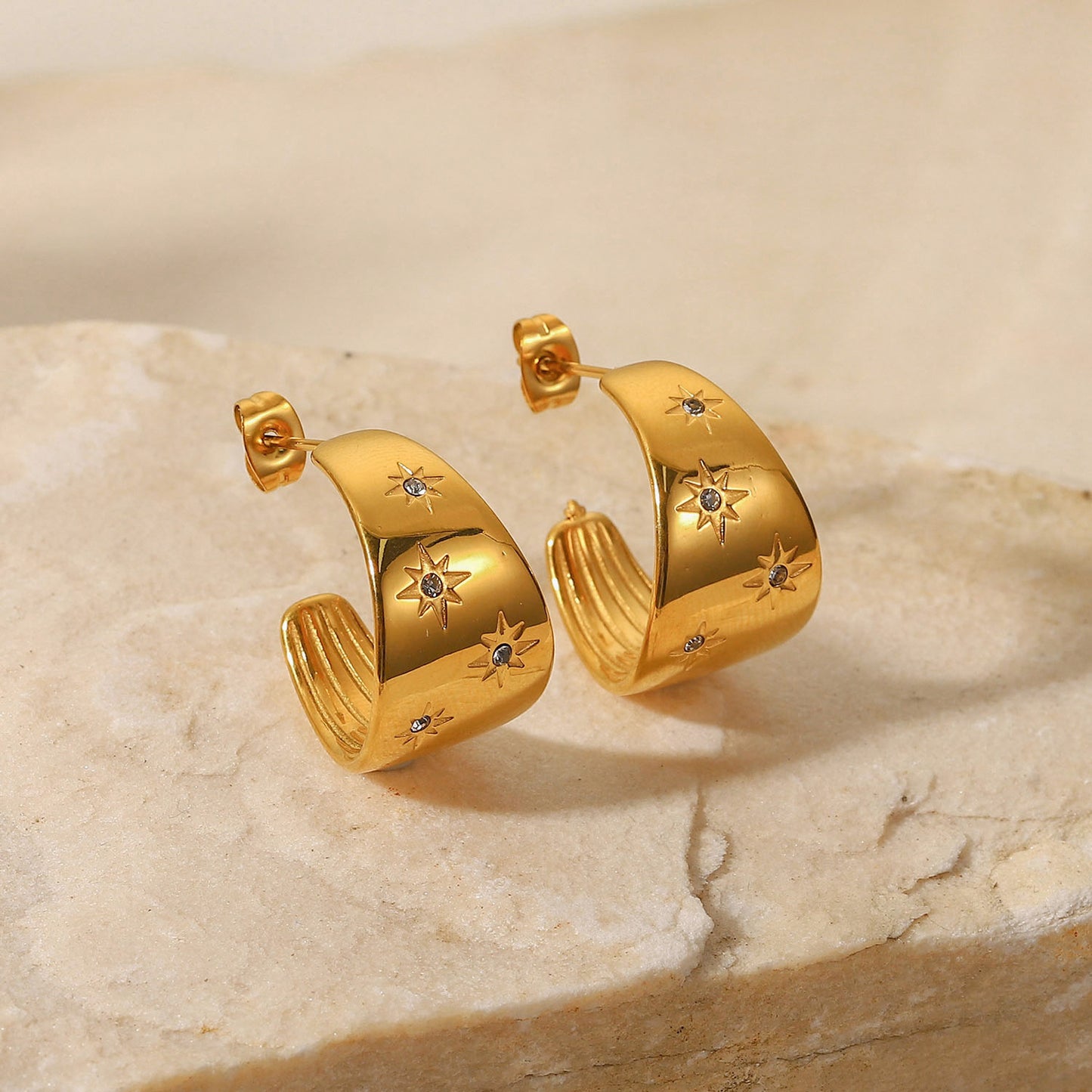 Create your own universe | stars c-shaped earrings