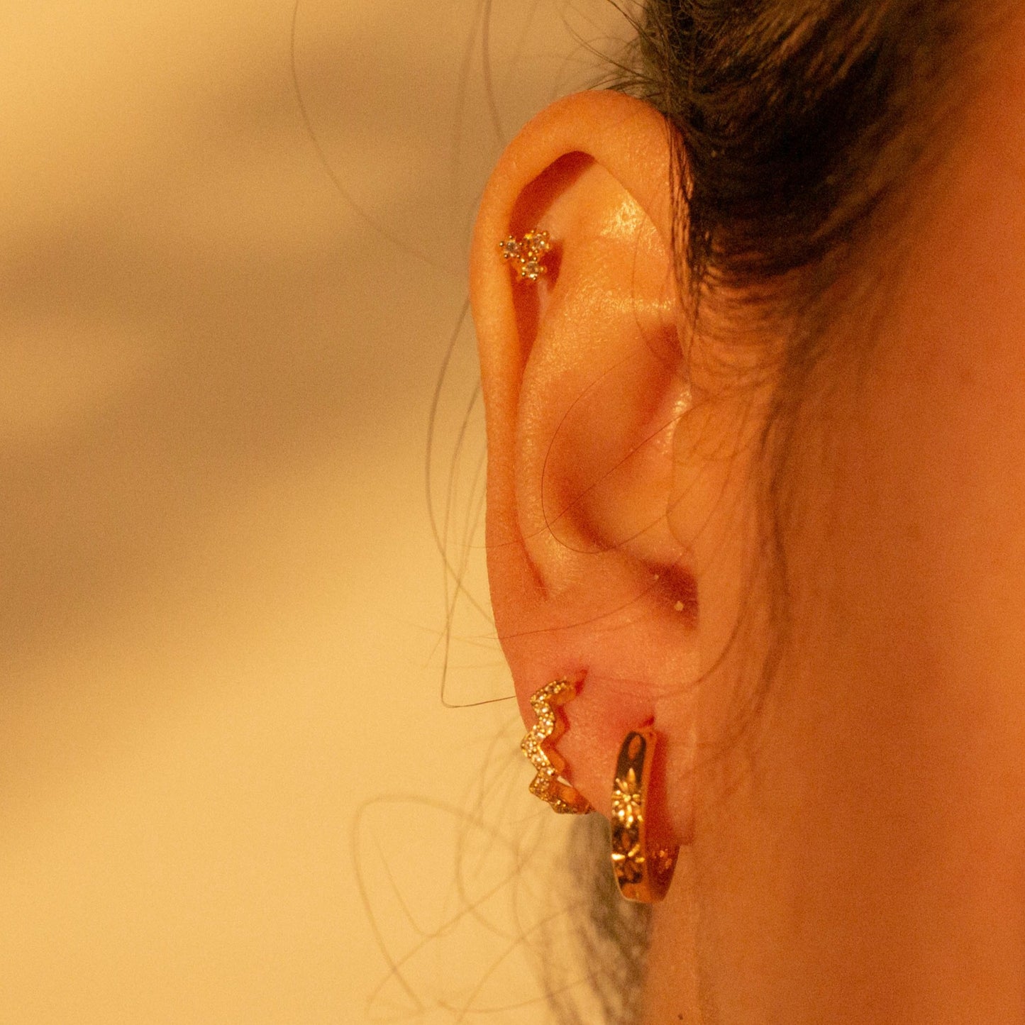 Like a snowflake | Circle-shaped geometric hollow earrings